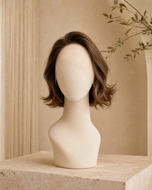 Amara, peluca lace front castaño, vista frontal