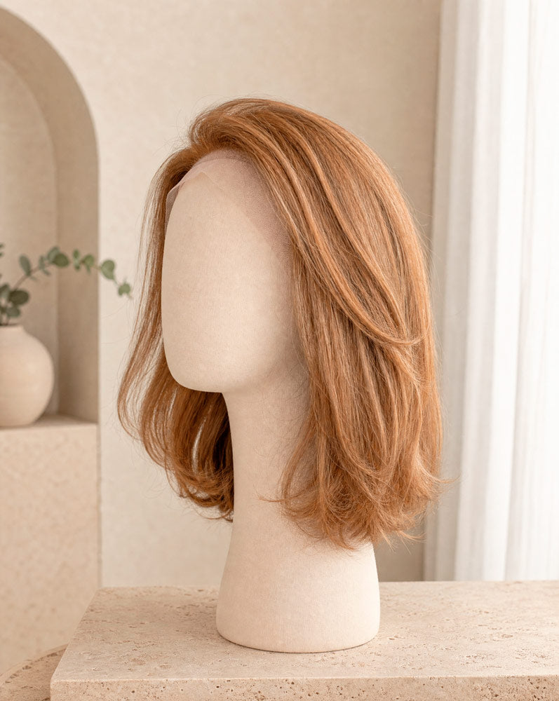 ÉPURE, peluca de cabello humano rubio, vista lateral